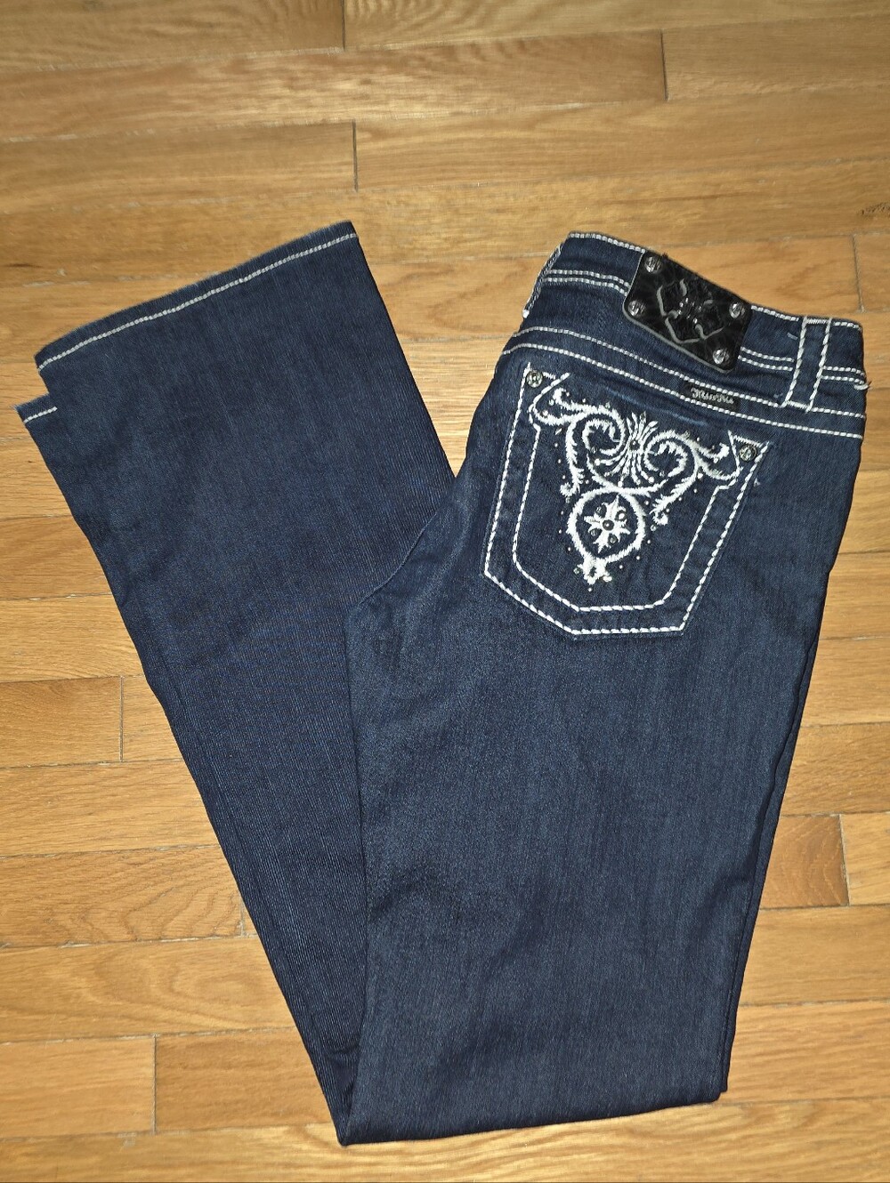 Miss Me Dark Blue Bootcut Jeans SIZE 33 X 34-35 EXCELLENT LIKE NEW PRICE FIXED!